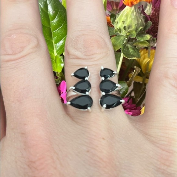 Black Onyx Adjustable Silver Ring - Picture 3 of 4
